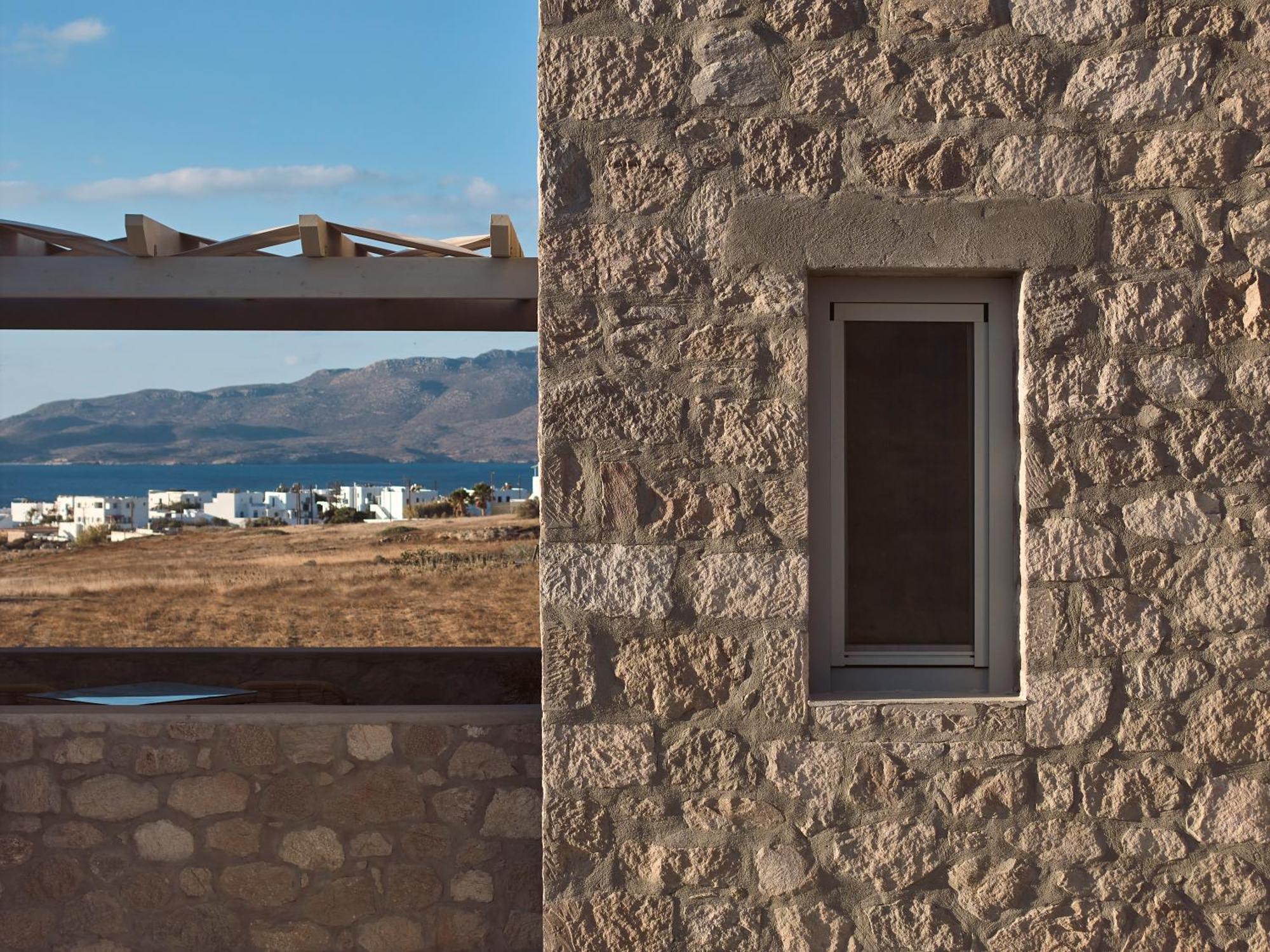 Kedros Milos Suites Adamantas  Bagian luar foto