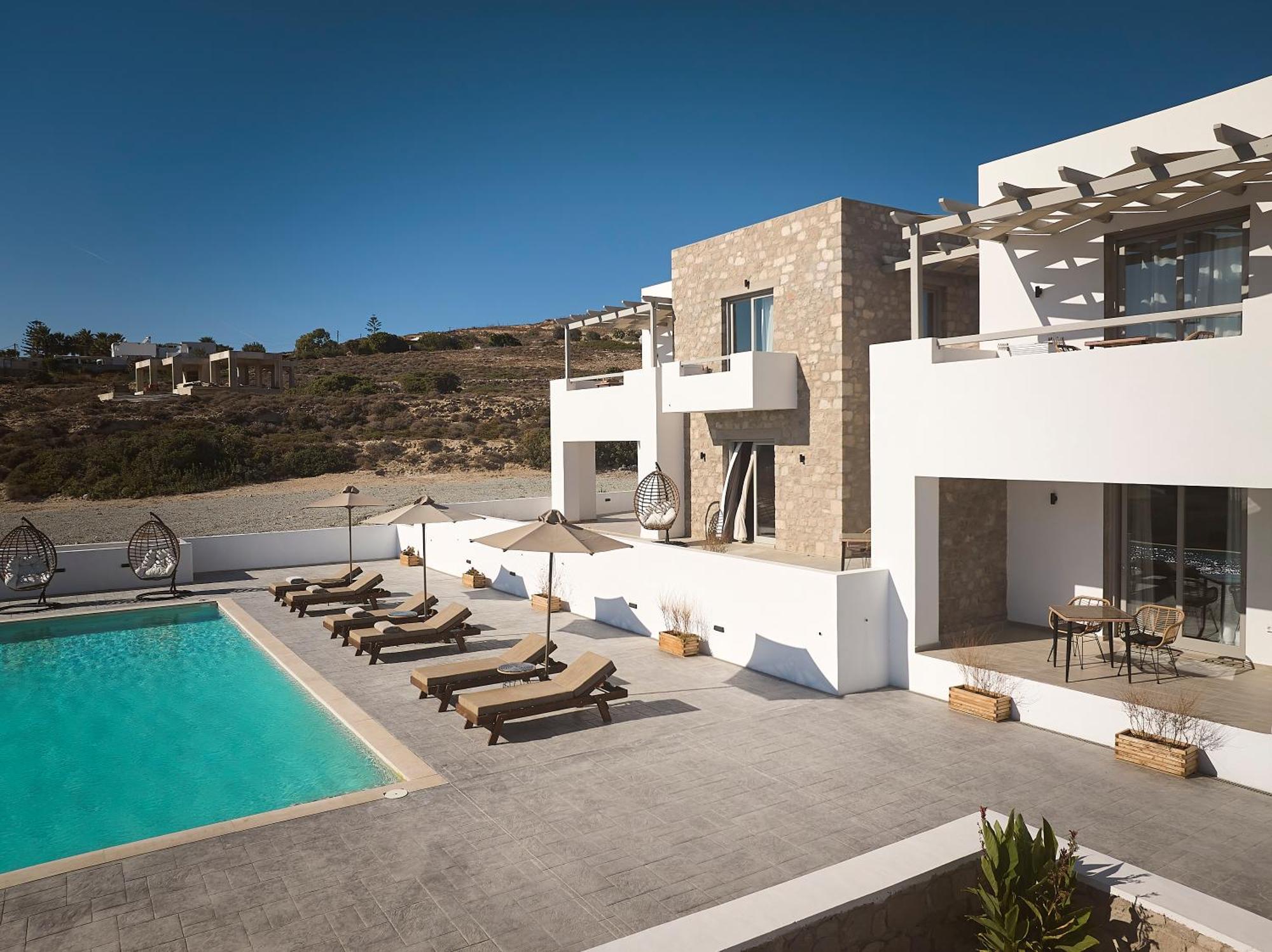 Kedros Milos Suites Adamantas  Bagian luar foto