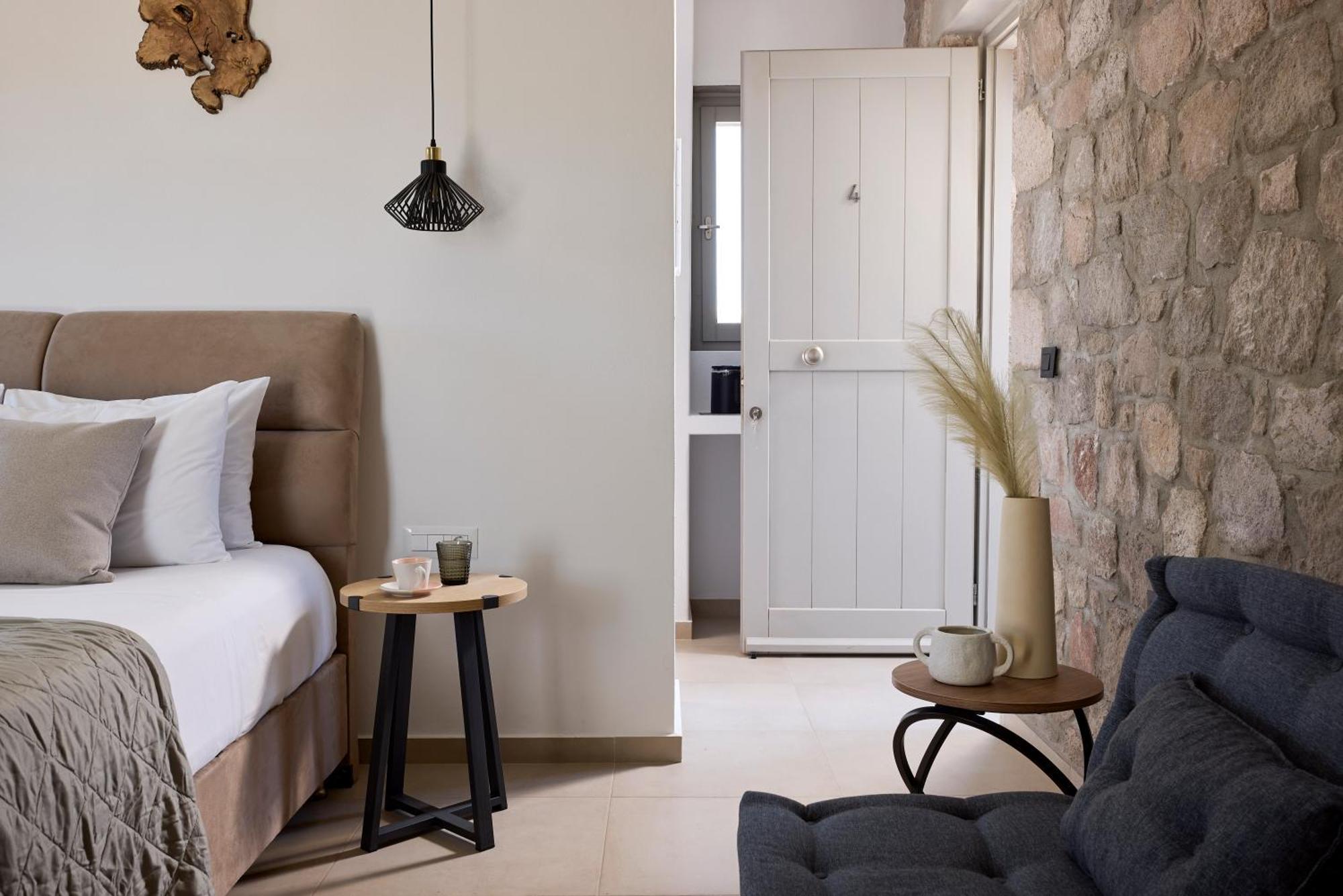 Kedros Milos Suites Adamantas  Ruang foto